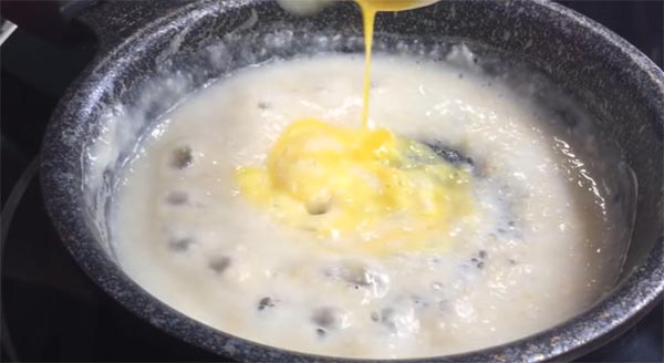 Cách nấu cháo yến mạch trứng gà (1)